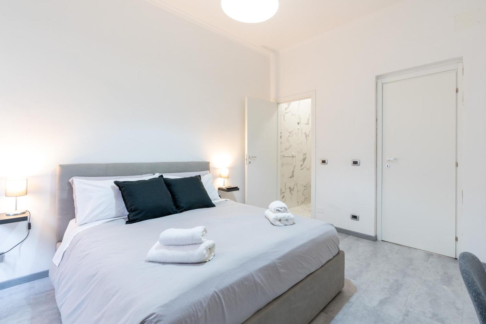 Amazing Apartment Near To Colosseo And Subway Roma Eksteriør bilde
