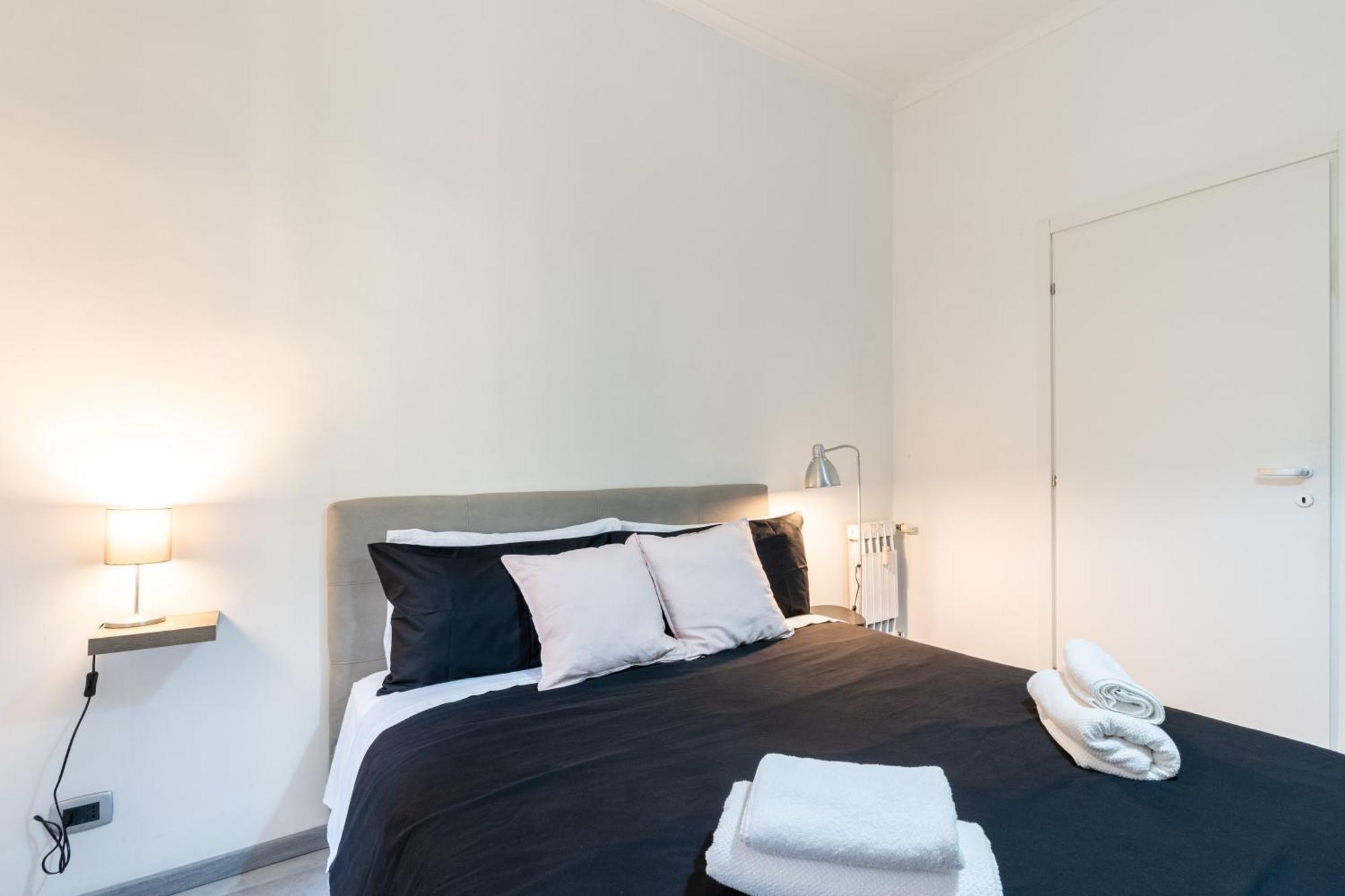 Amazing Apartment Near To Colosseo And Subway Roma Eksteriør bilde