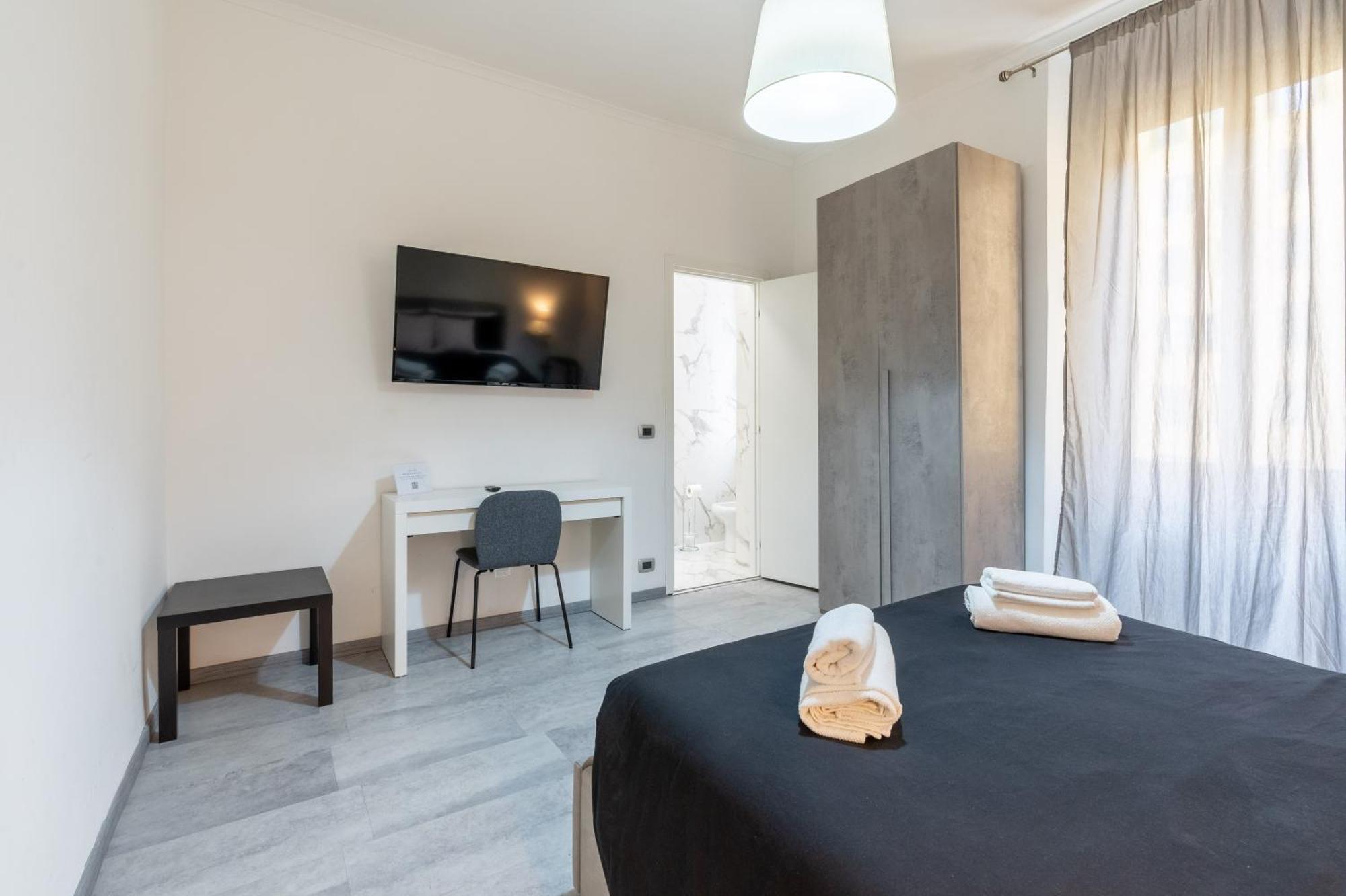 Amazing Apartment Near To Colosseo And Subway Roma Eksteriør bilde